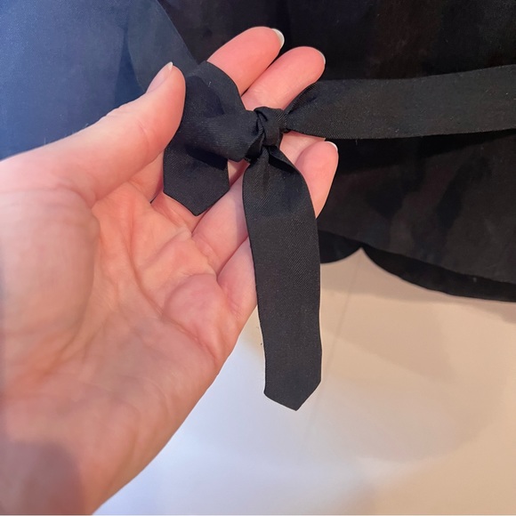 VINTAGE | Rafaella 90s red silk equestrian style vest - Picture 5 of 8